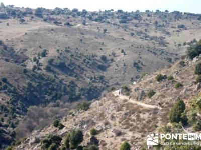 Río Manzanares y el Puente de la Marmota; hacer trekking